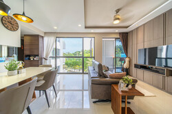 Vue 8 Residence (D18), Condominium #560417611
